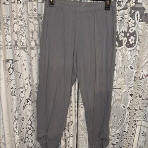 Oh My Gauze! Gray Ankle Pants